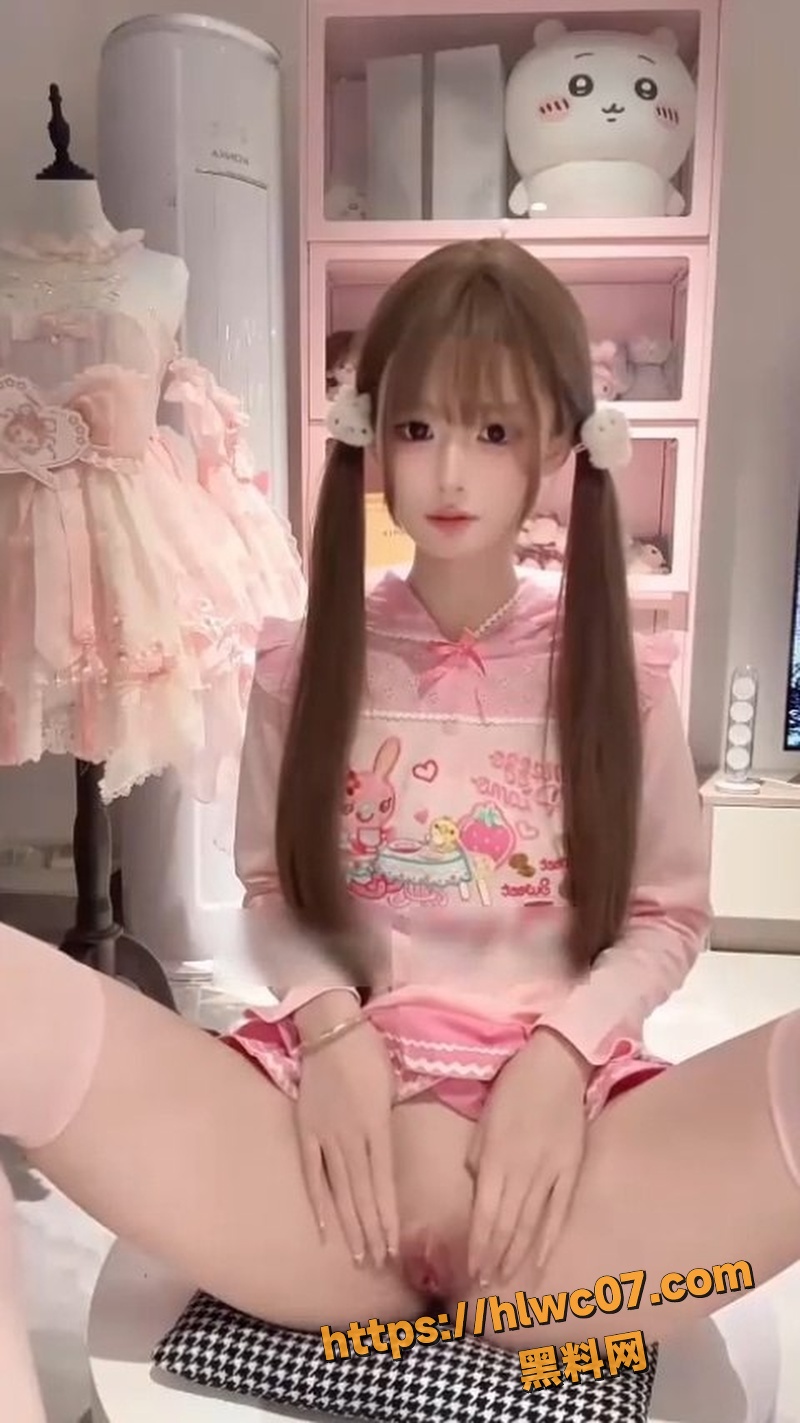 极品双马尾萝莉福利姬季雨3