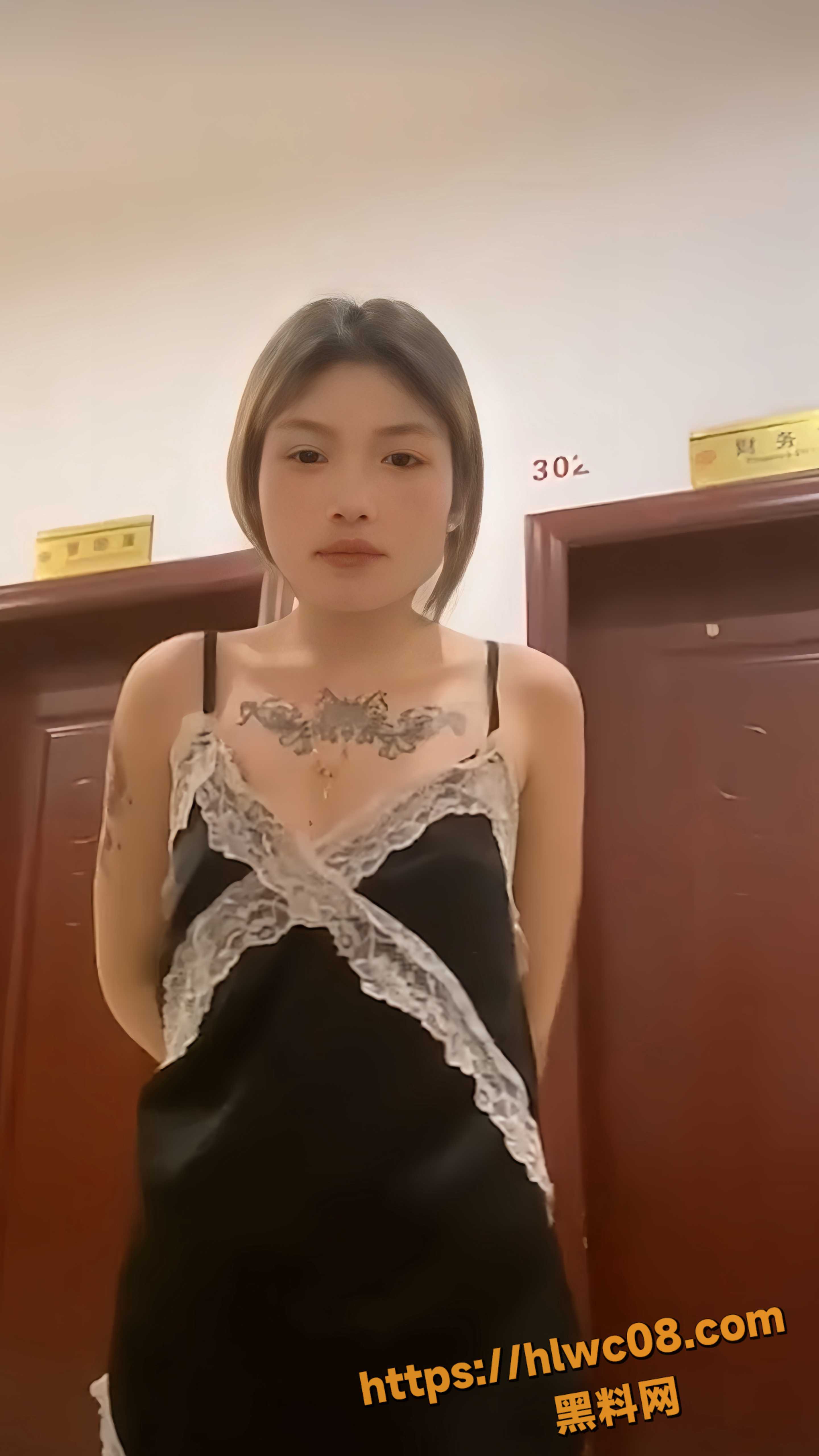网红美女露点视频合集1