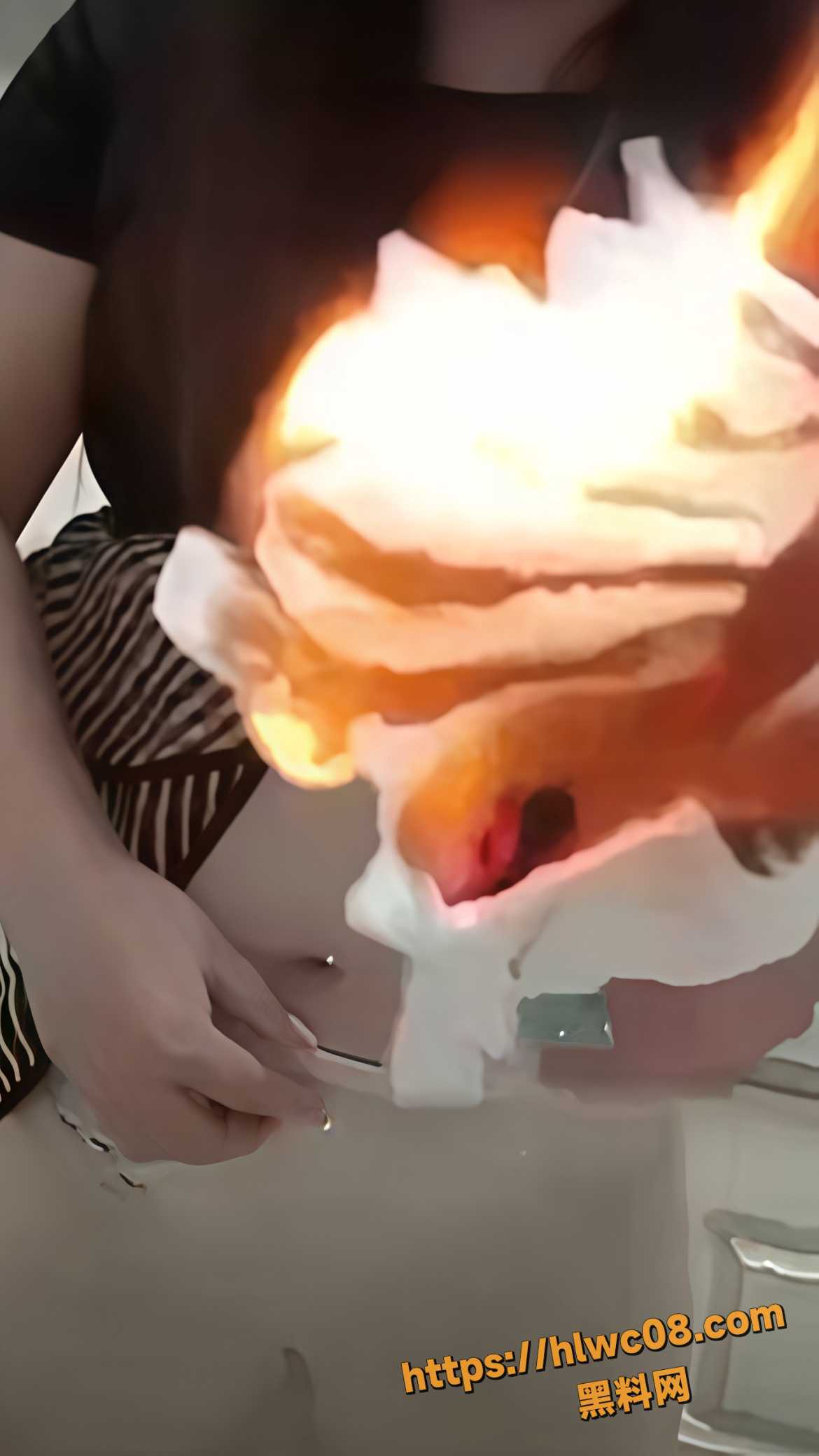赤身露体直播3