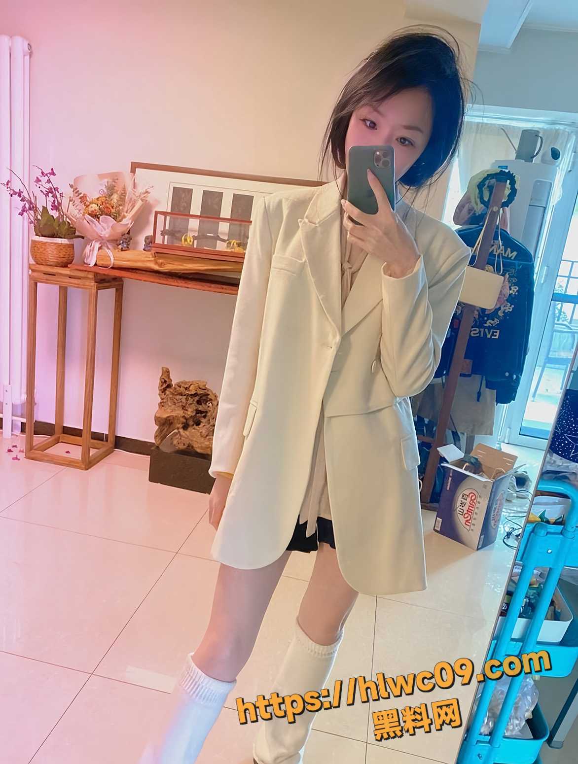 彤彤乖金主调教自慰3