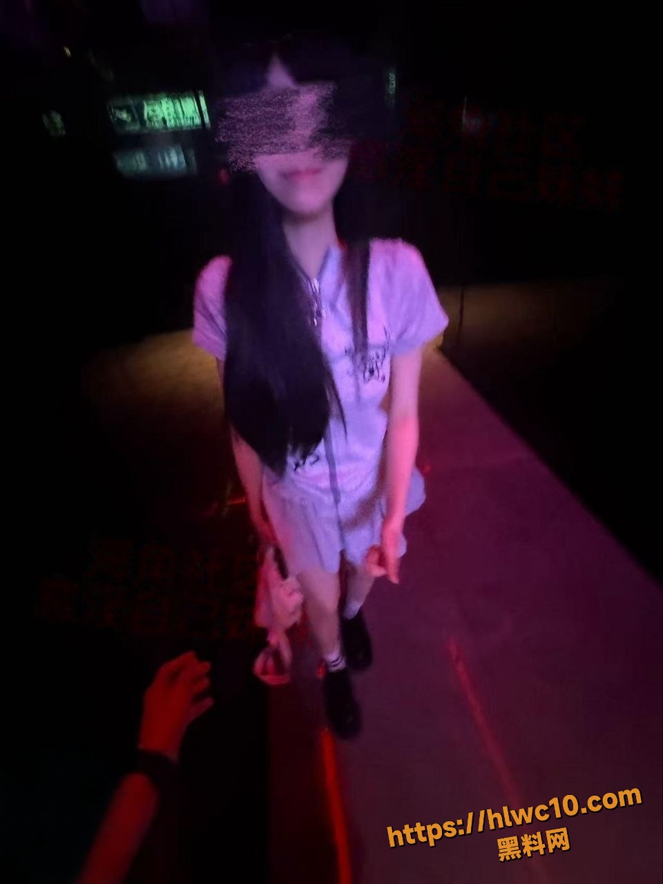 意淫自己妹妹8