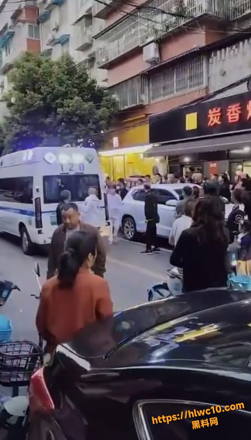 四川彭州夜市发生杀人案6