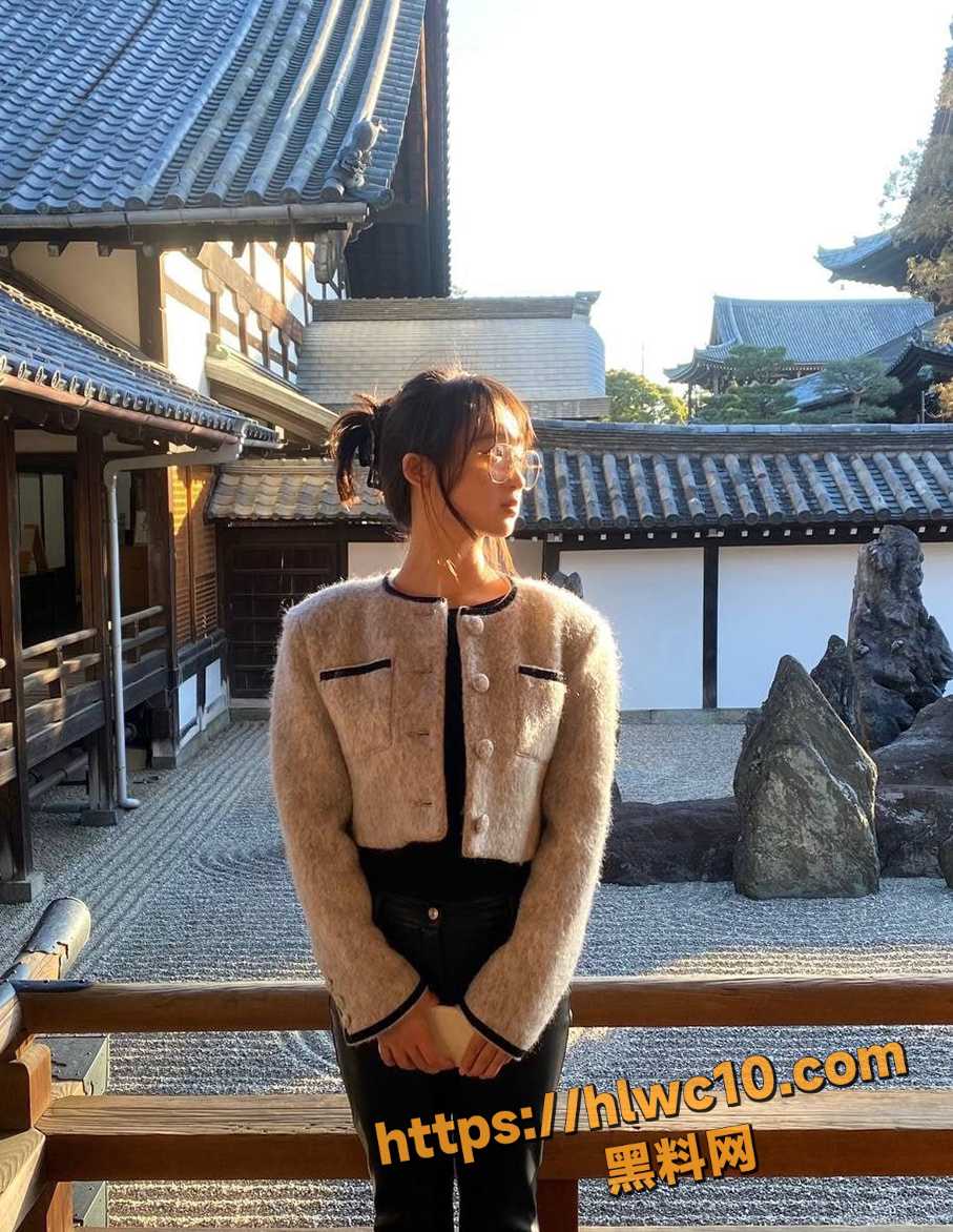 反差人妻3p现场画面3