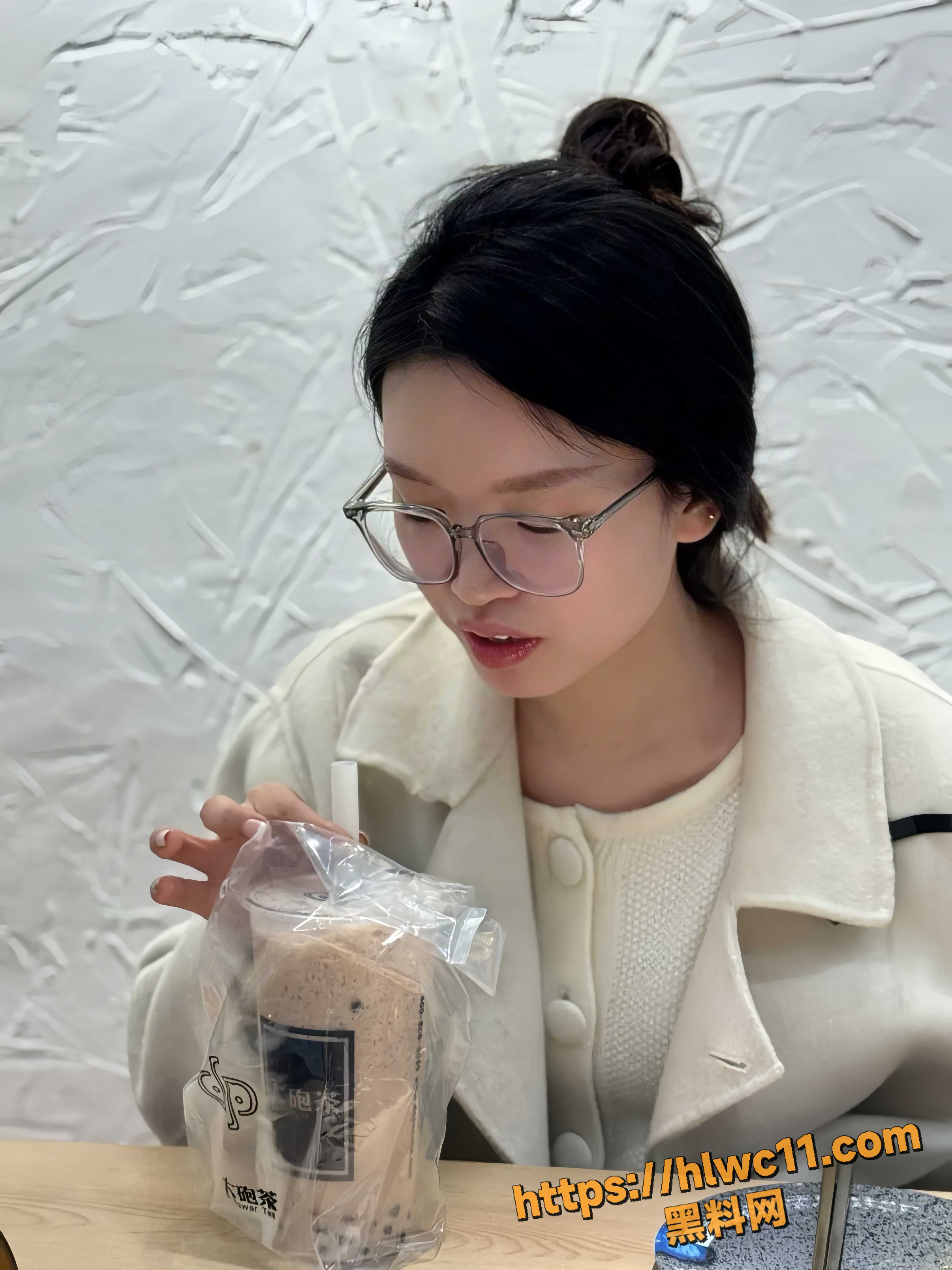 郝蕊与金主性爱视频11