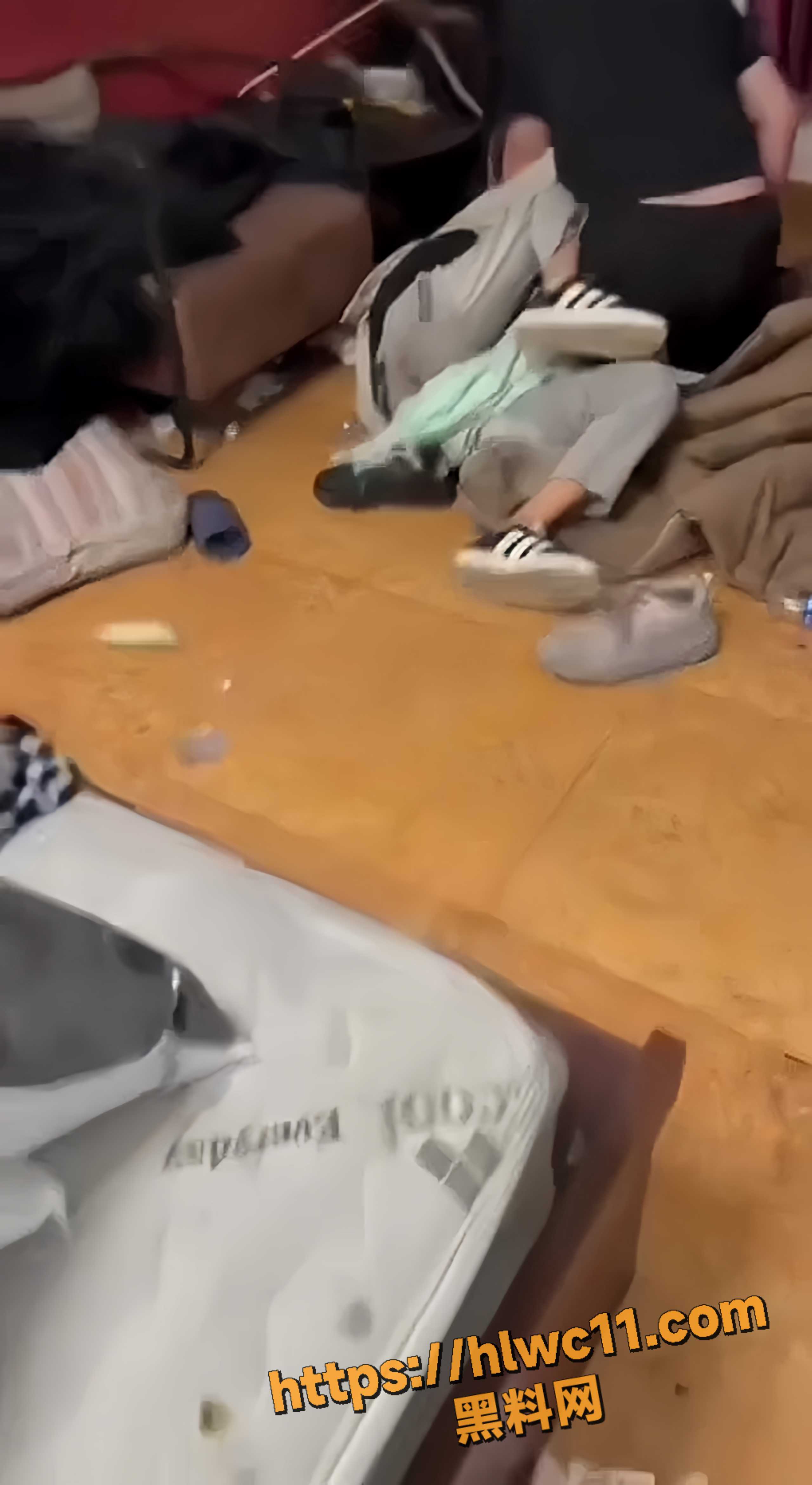 石磊被打现场视频6