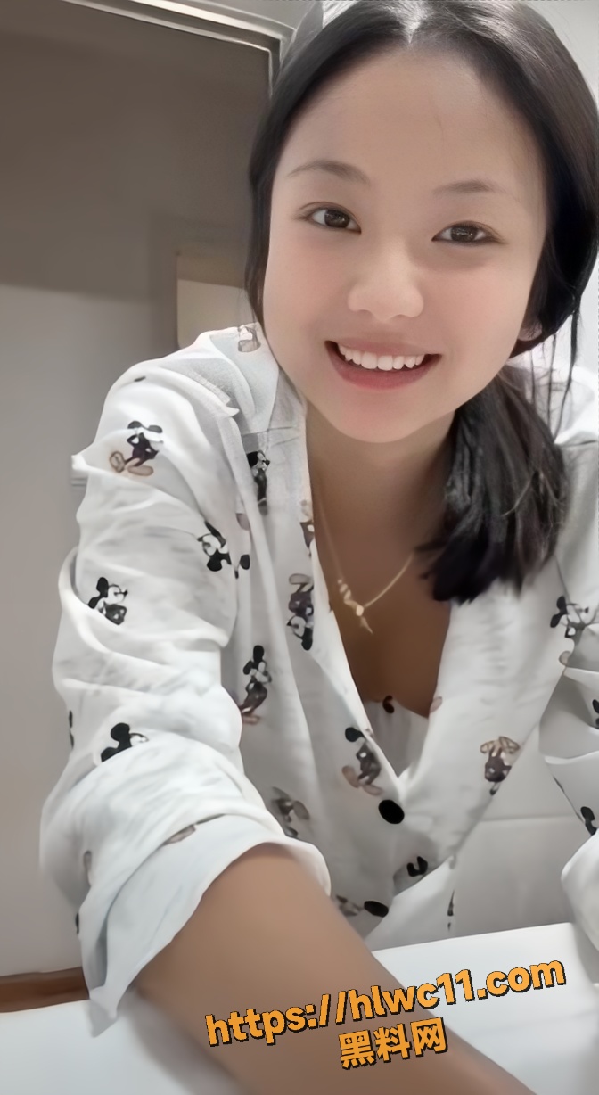 抖音网红美女主播2