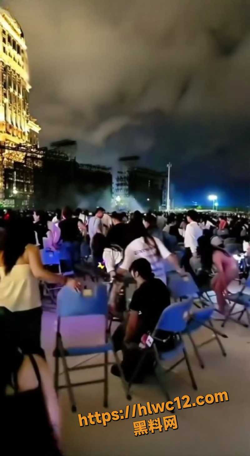权志龙女粉丝大乱斗现场视频2