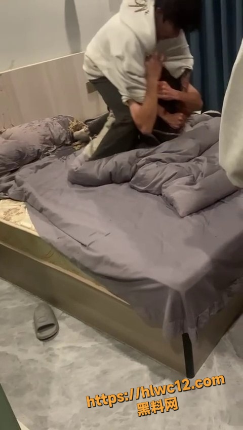 打架 1