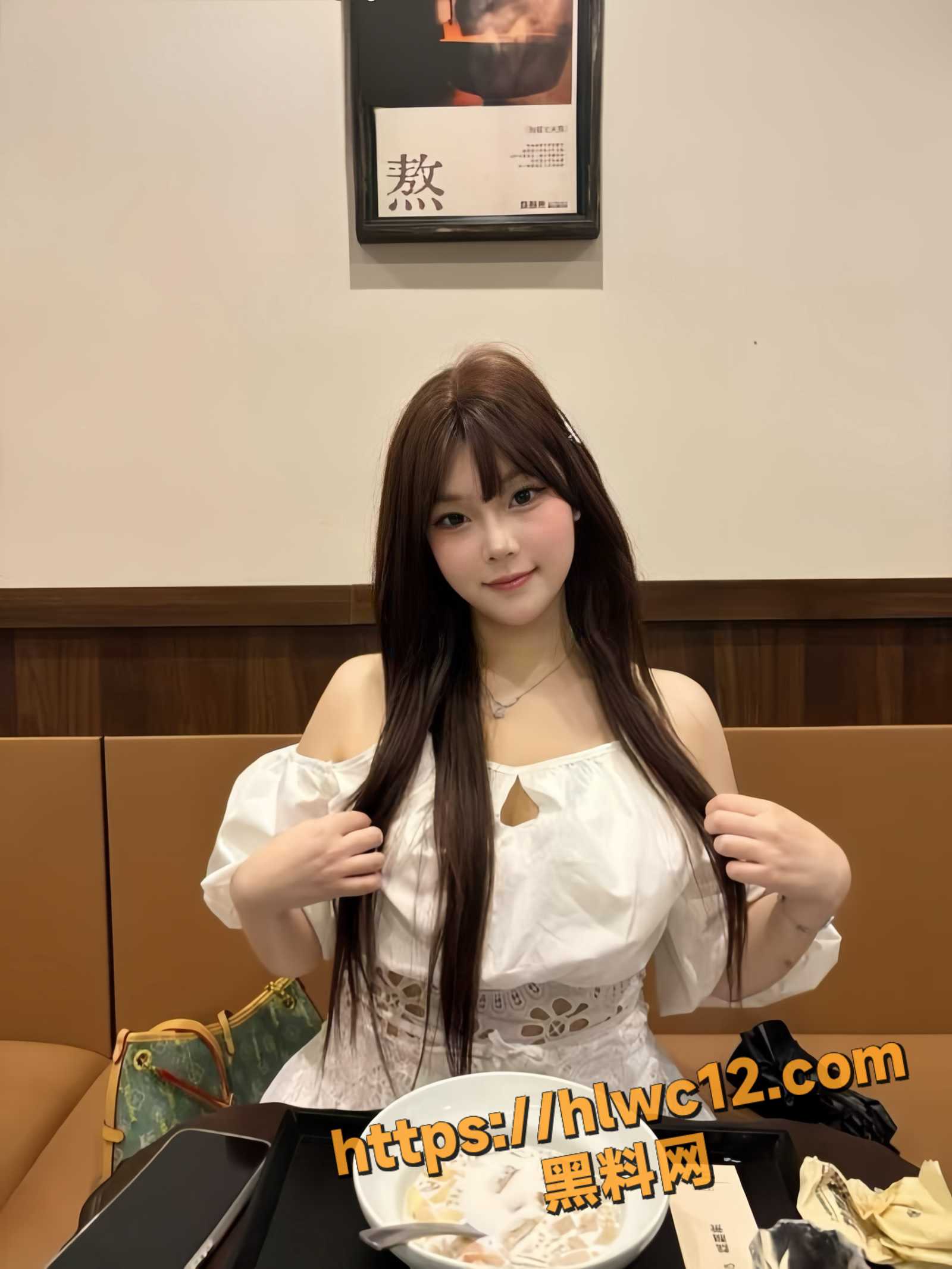 常德文理学院女大学生张怡2