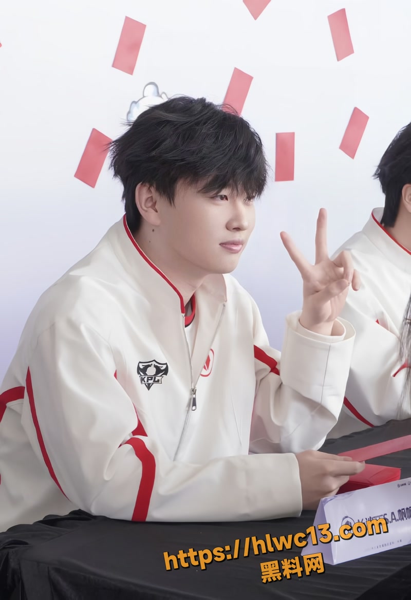 杨帆 12wm