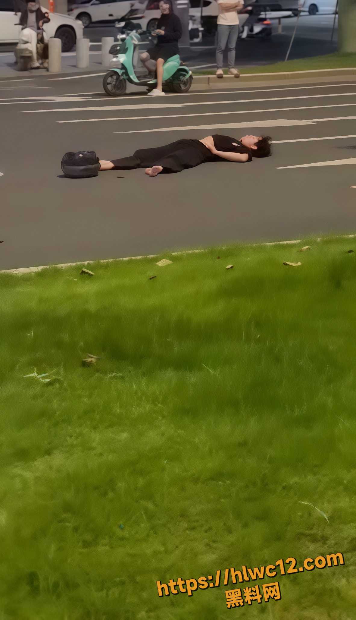鬼火少年飙车事故视频1