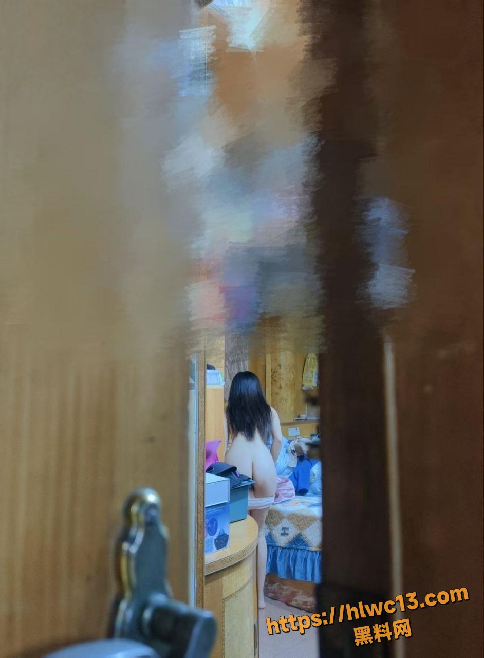 真实灌醉强奸内射亲姐 拼命反抗也逃不出我魔掌 亲姐的诱惑110集 海角社区