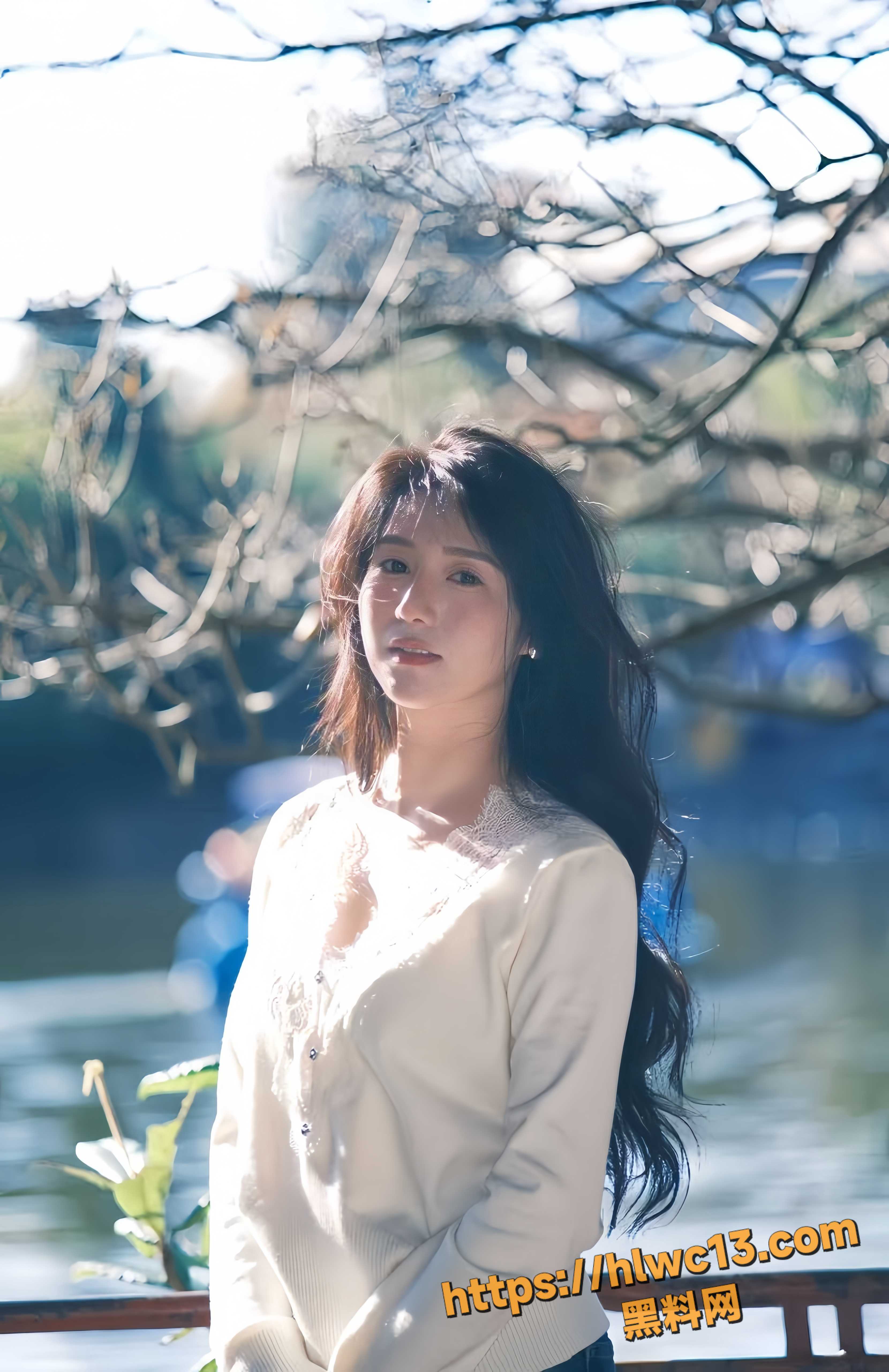 美乳翘臀5
