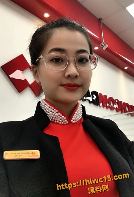 越南技商银行女职员被潜规则视频流出3