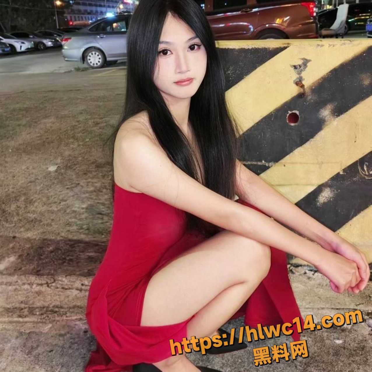 杨曼妮情侣自拍完整版1