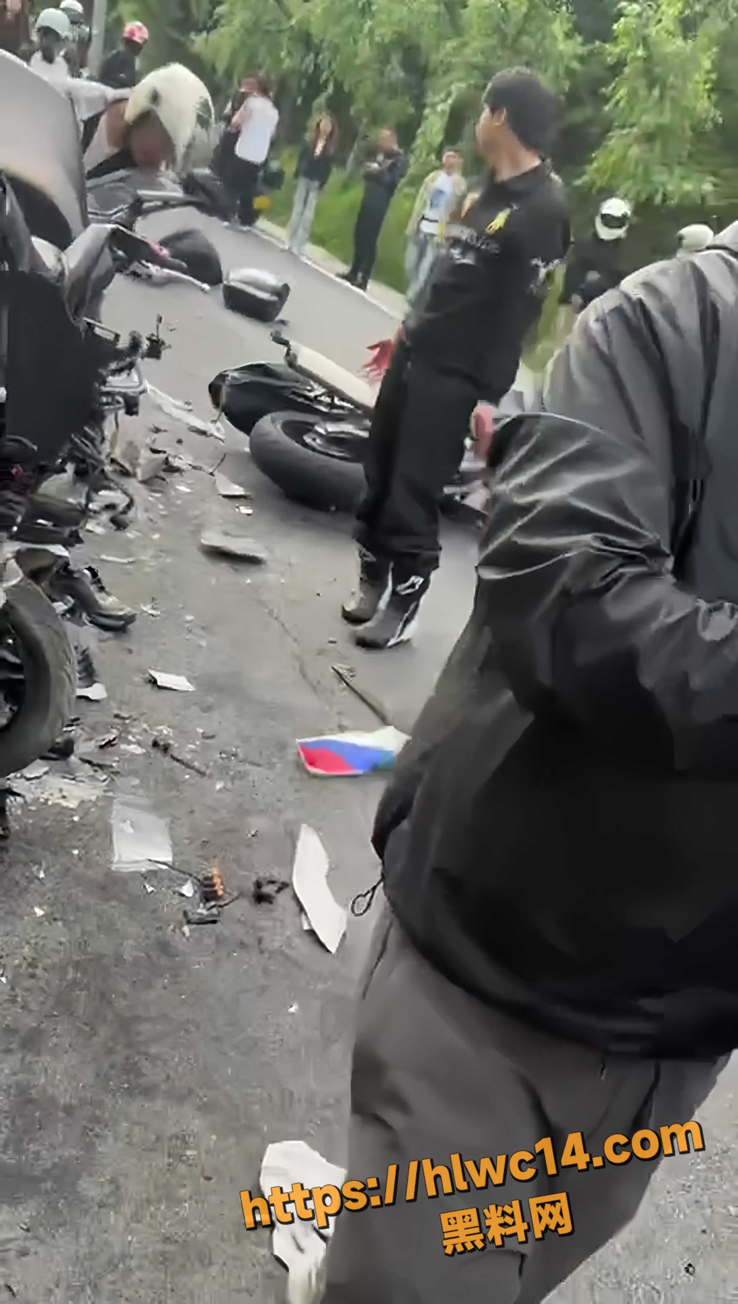 车祸事故现场视频4