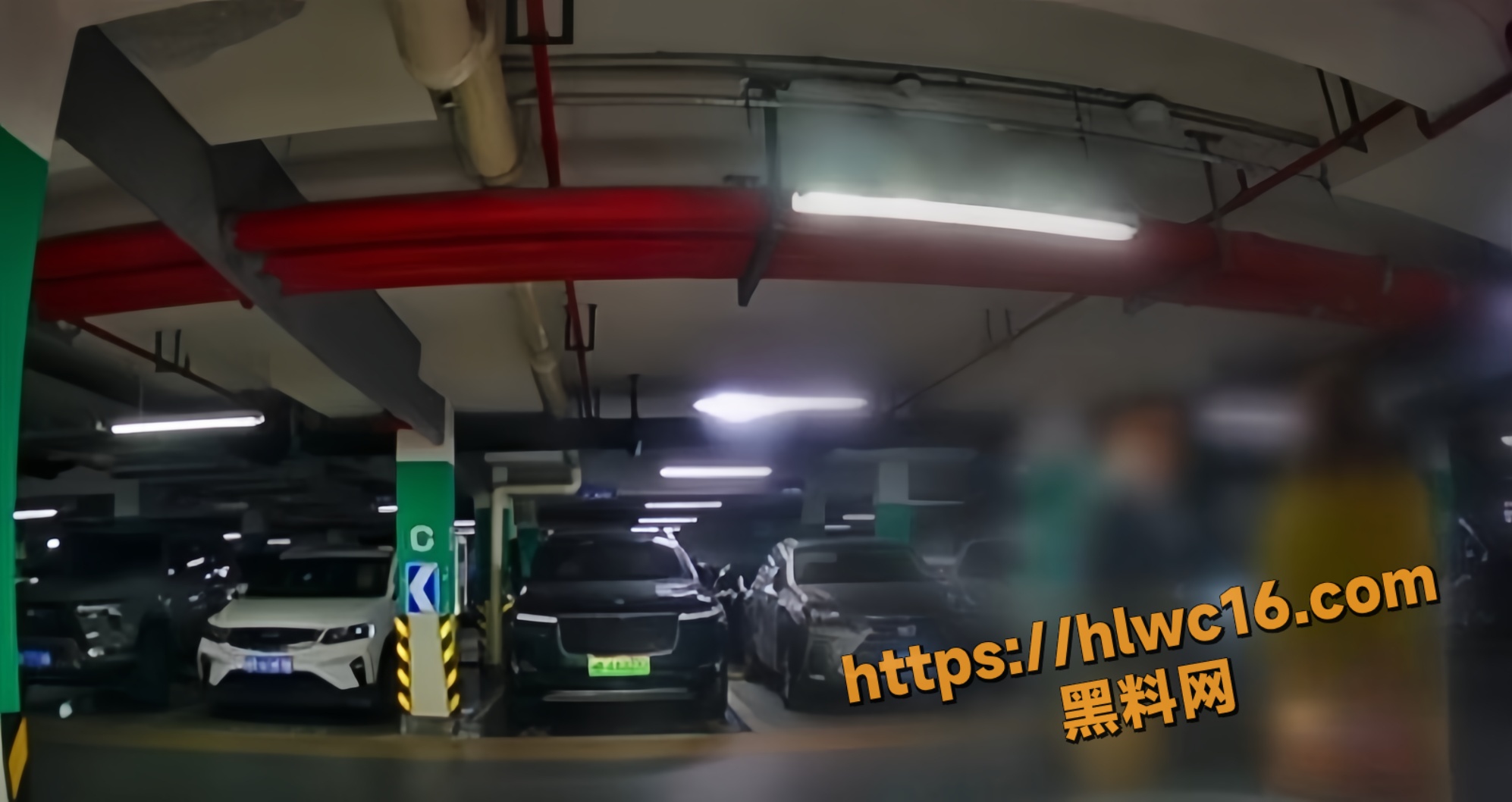 在下阿桃怒曝老公出轨家暴8