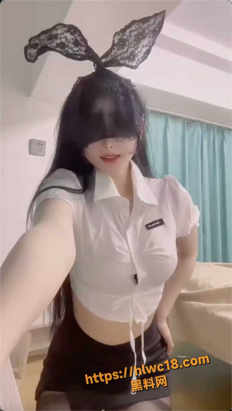 不骚不要钱自慰视频1