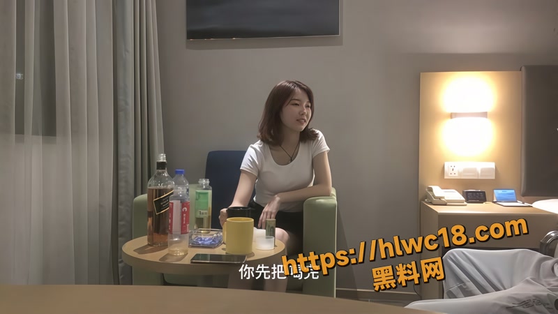 03酒店偷拍醉酒妹子性爱视频wm