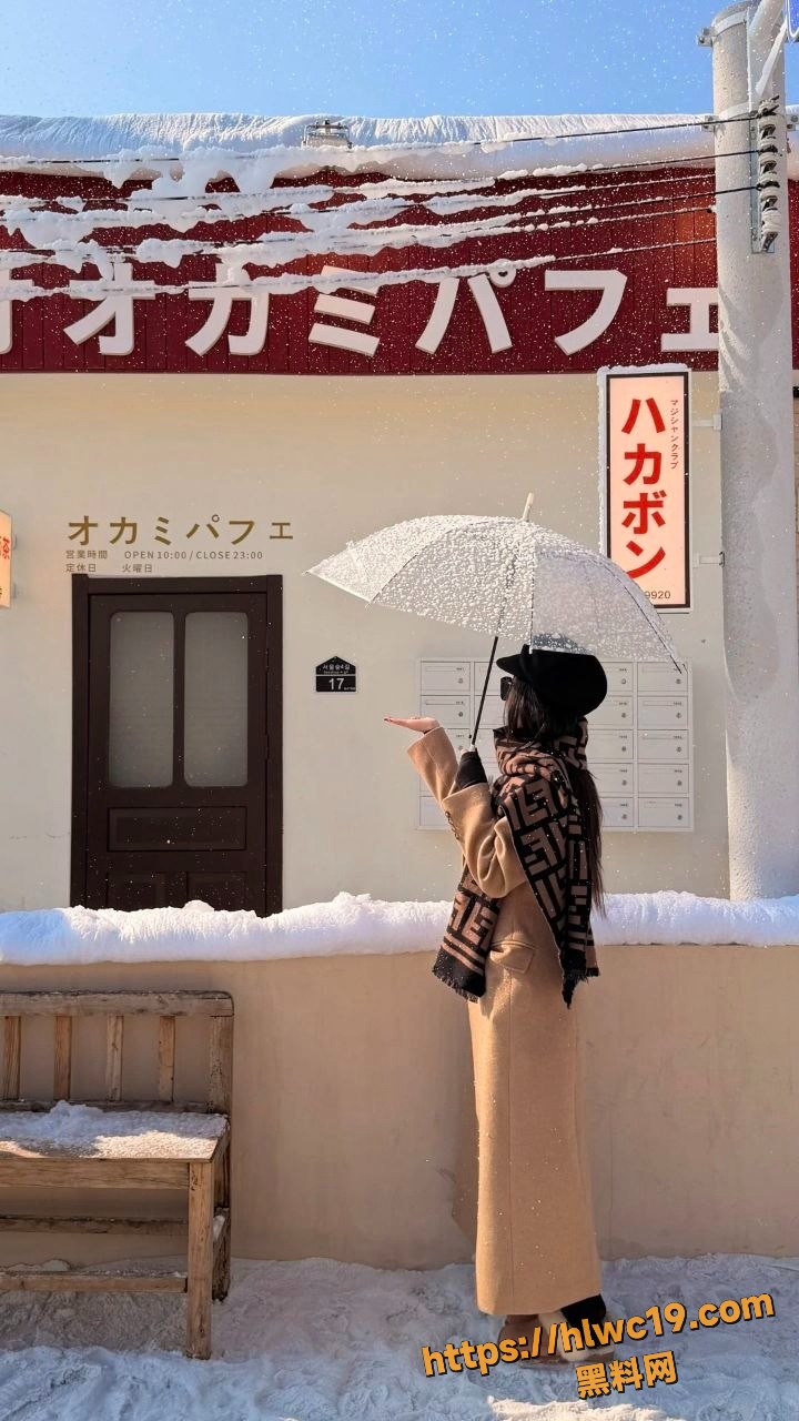 抖音天然呆莉莉岛偷拍视频23