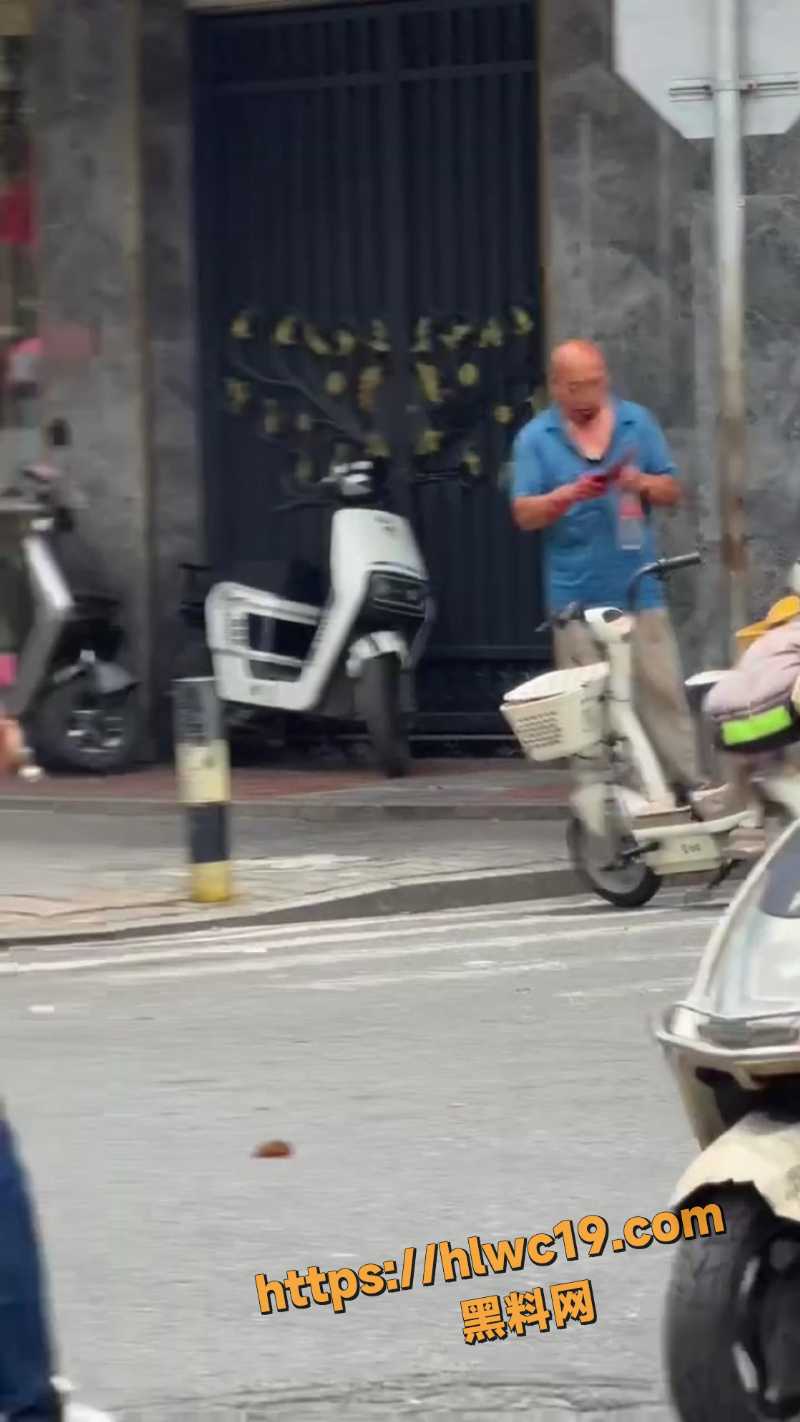 广东街头持刀杀人事件4