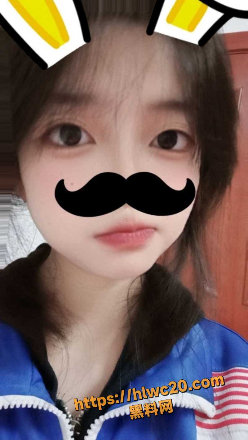 巨乳女高中生清纯自拍流出2