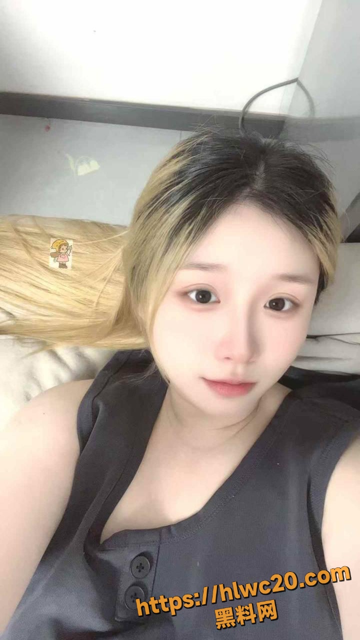 郭绮彤自慰视频2