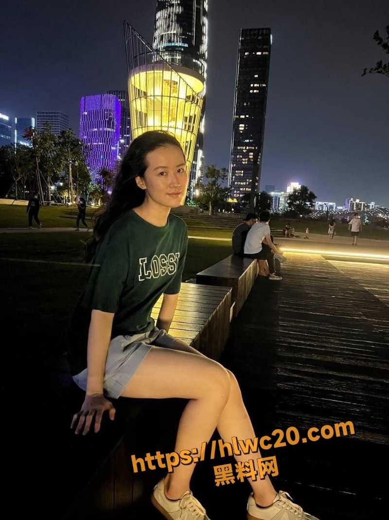 陈小漠旅游性爱视频流出2