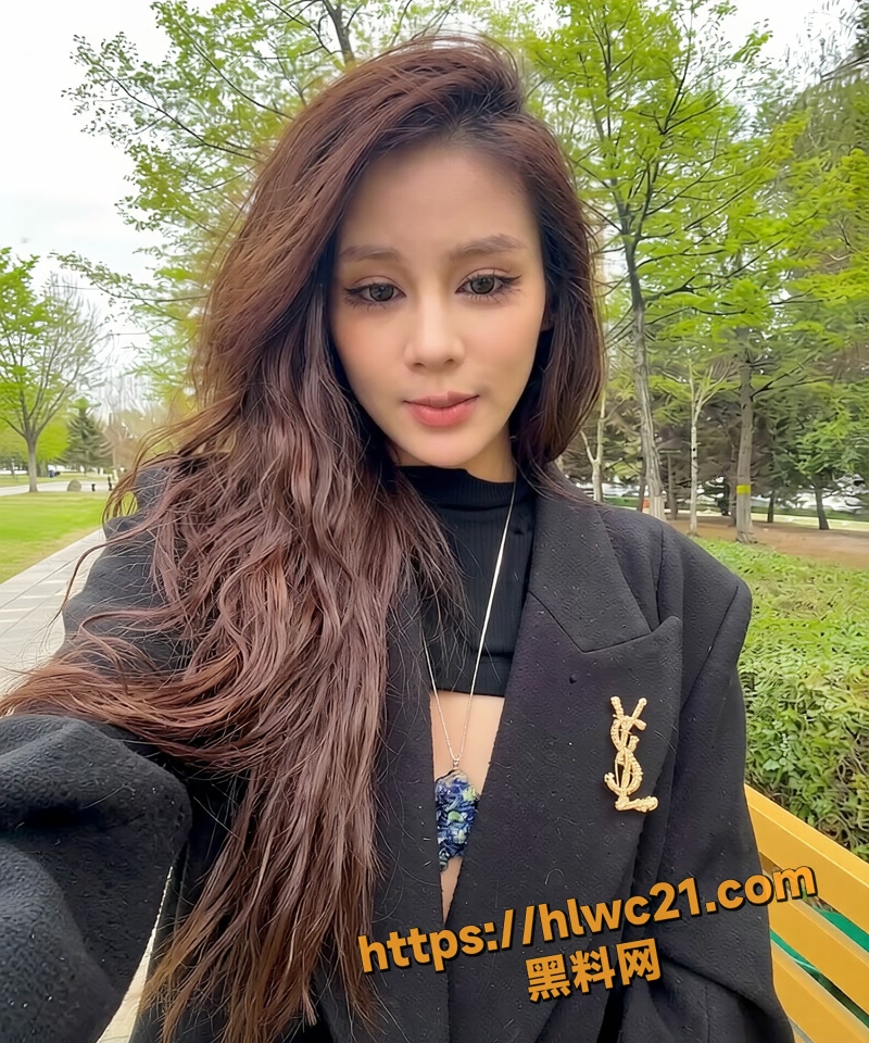 01户外Stripchat 1wm
