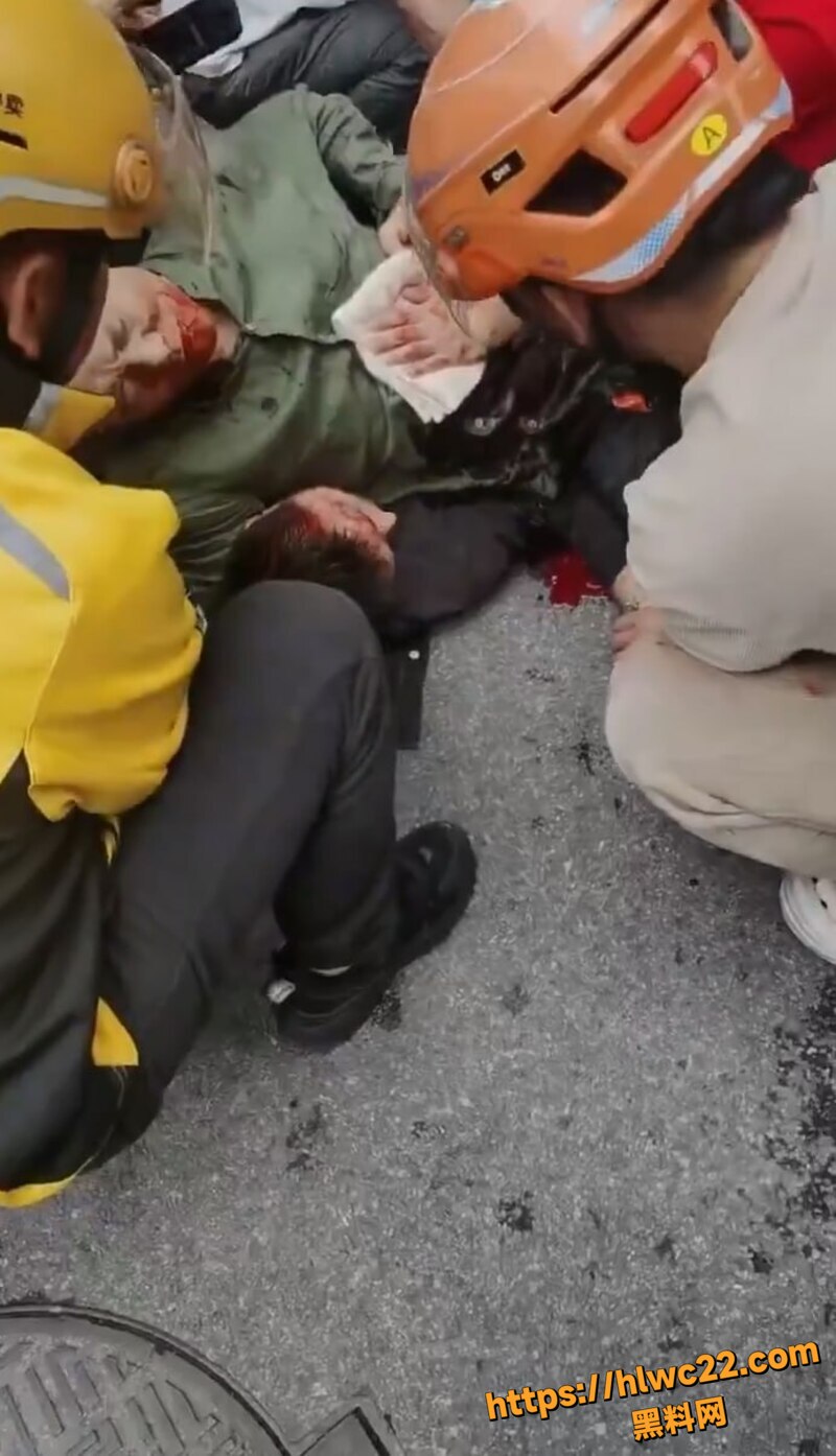 长沙街头持刀杀人案5