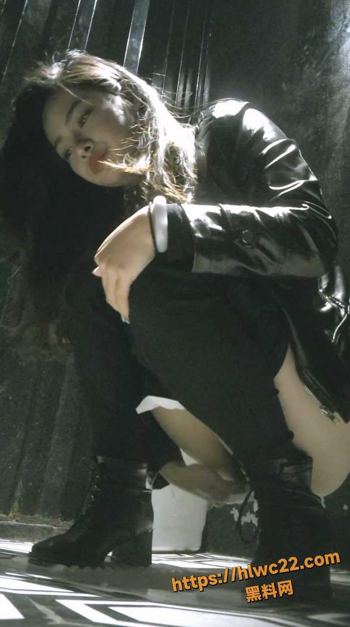 厕拍
