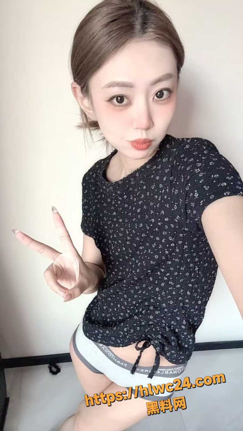 广州吴琼性爱视频流出5