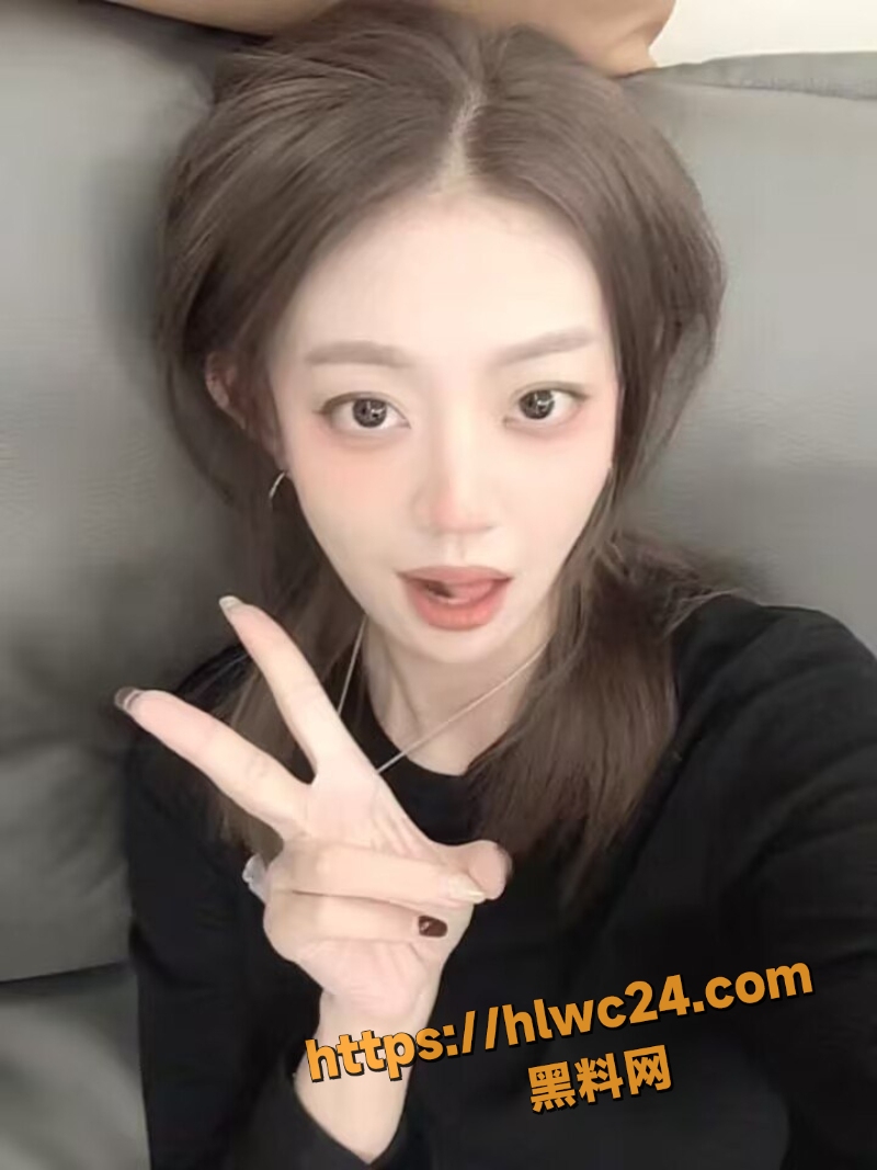 高颜值人妻吴琼偷情13