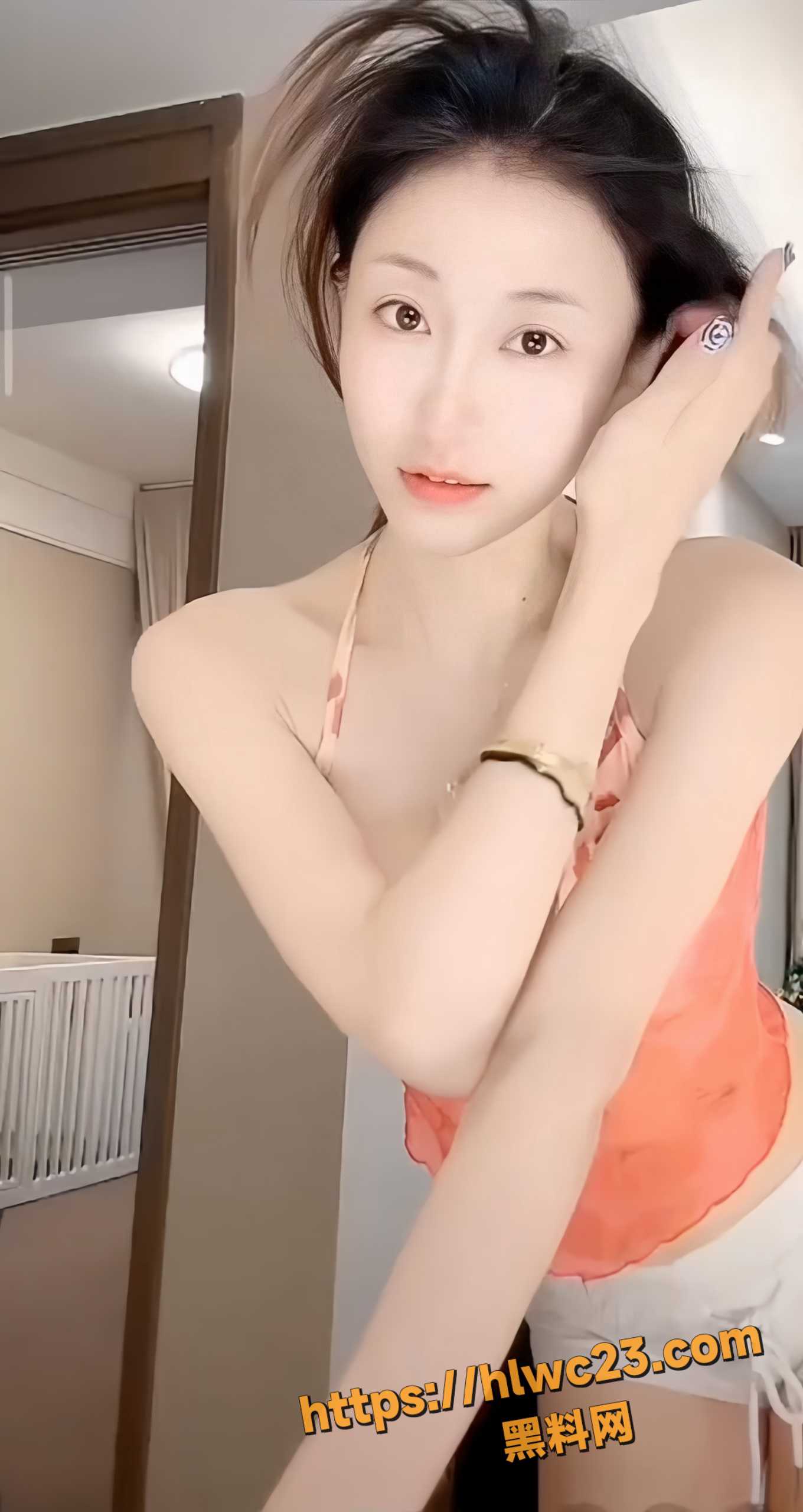 抖音网红闪现露点1