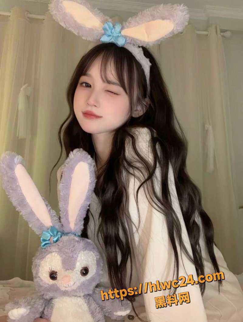  小远ovo第六弹定制双飞极品小萝莉2