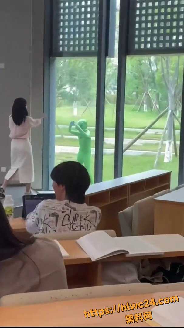 成都绿色外星人最新视频