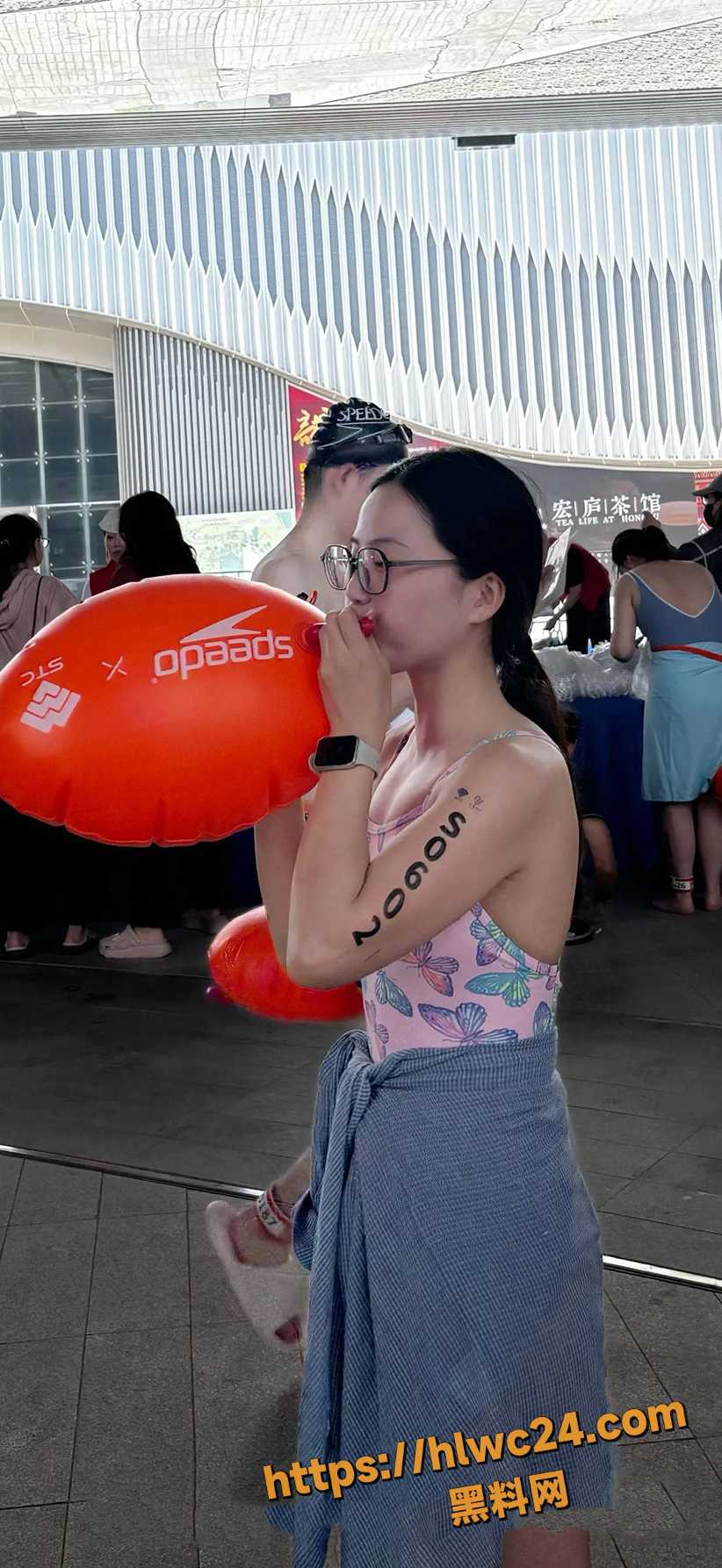 泳渡赛女选手隐私照被上传 7