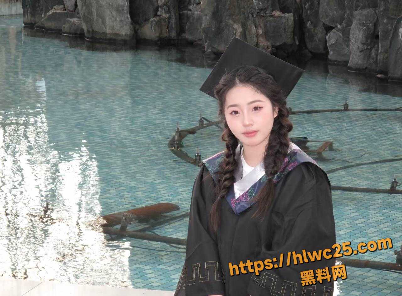 刘梓妮被金主包养1