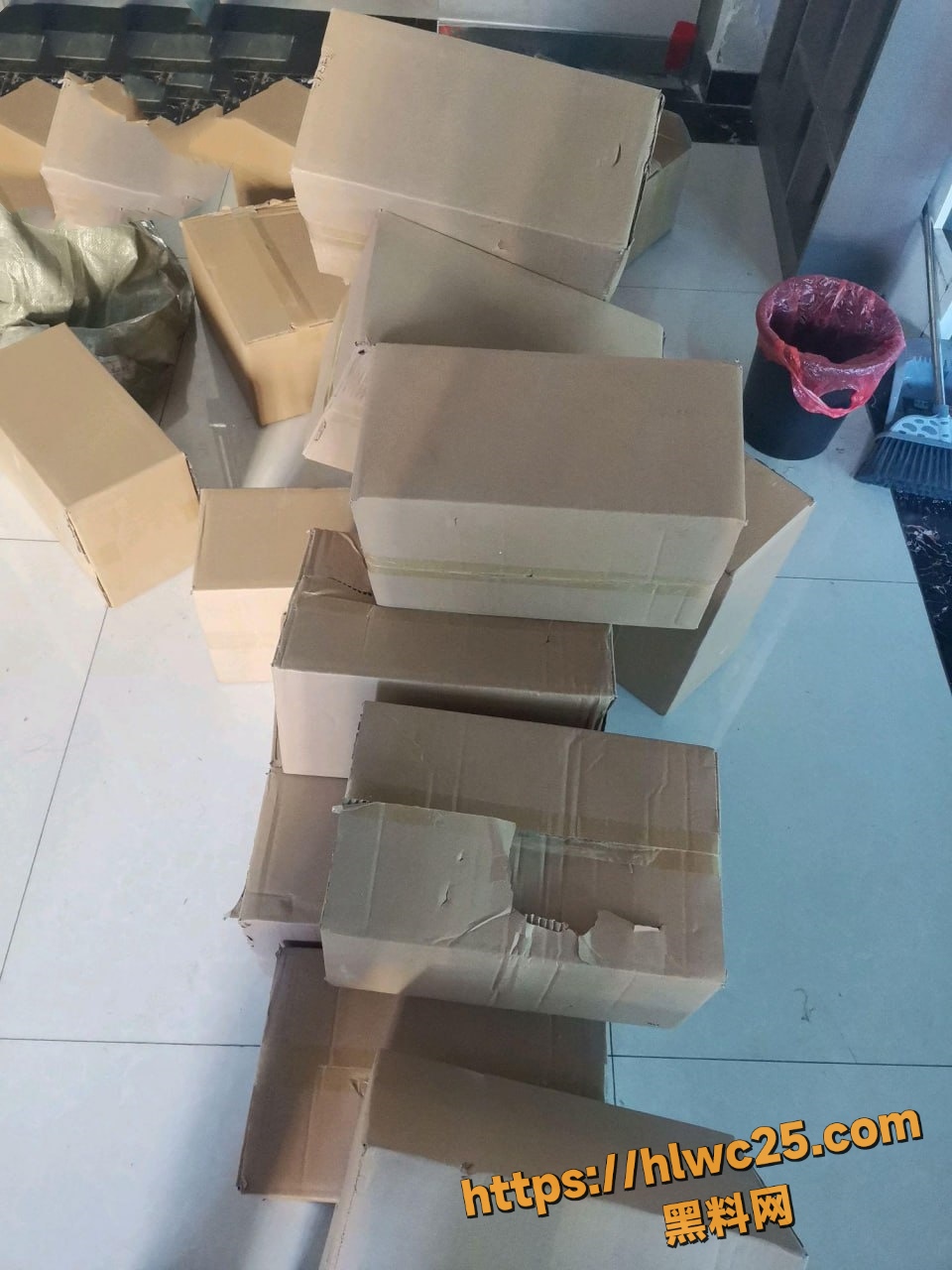 海角社区乱伦资源1