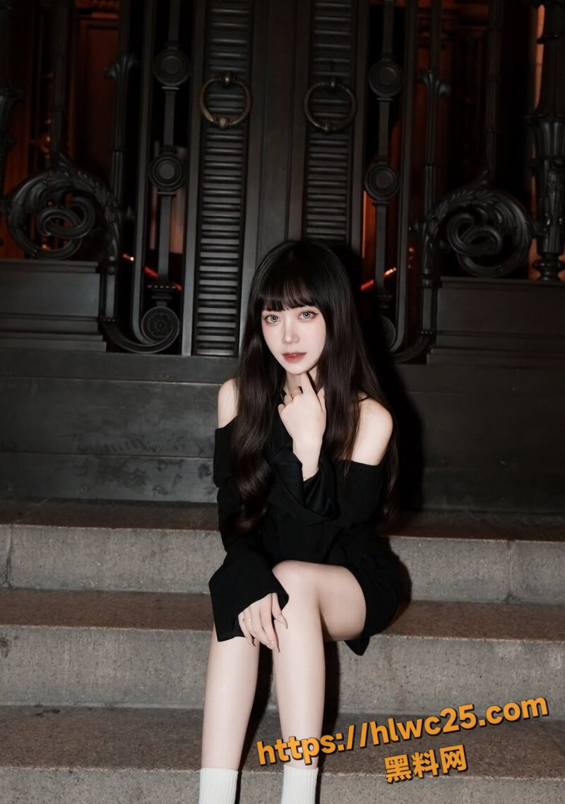 美甲师喆玲做爱视频外流5