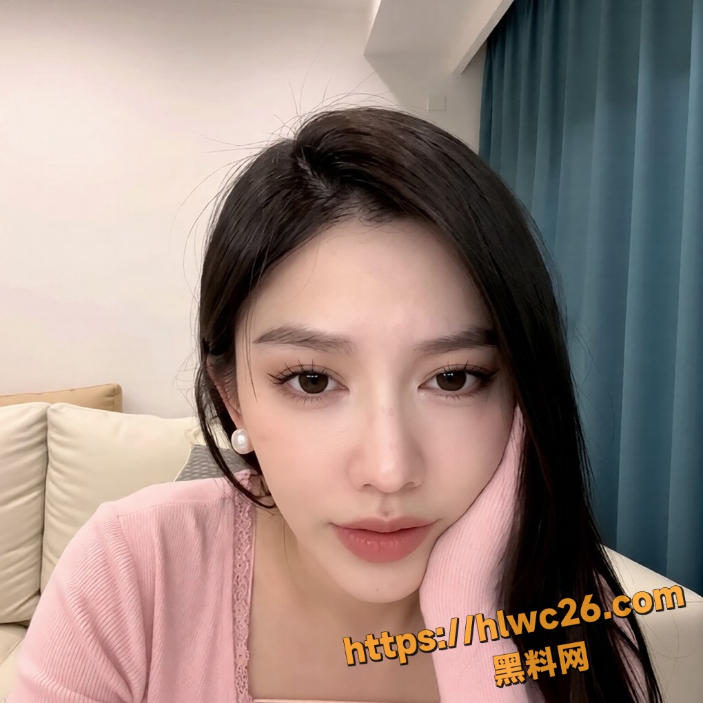 高颜值艾斯直播录屏1