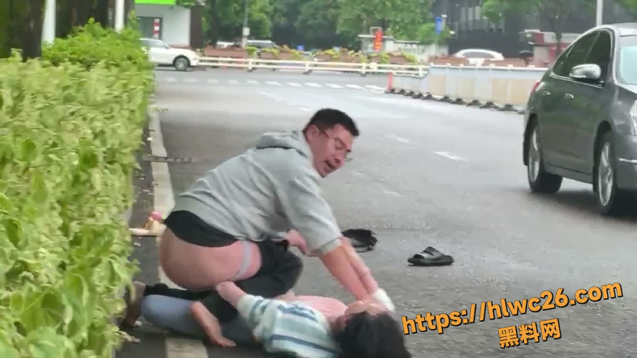 扒裤子 1