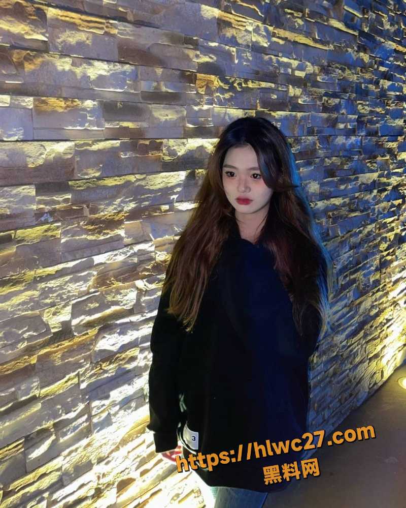 柳软软与金主口交性爱视频2