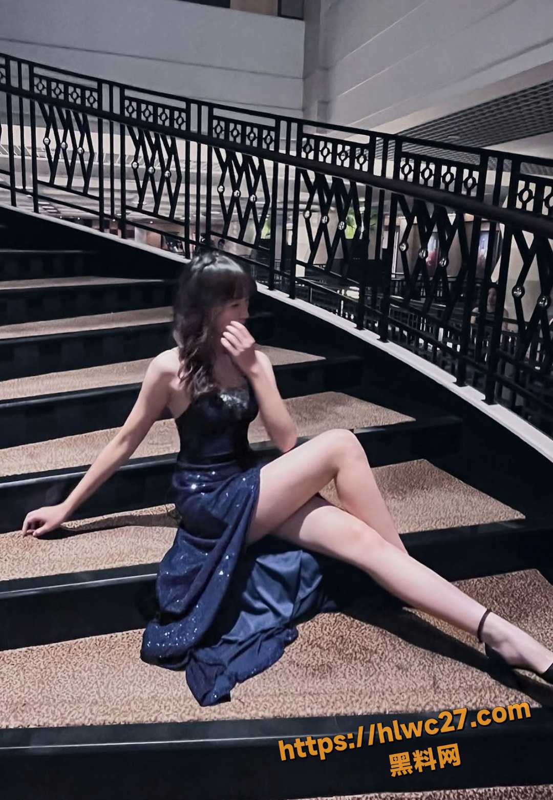 泰妮 1