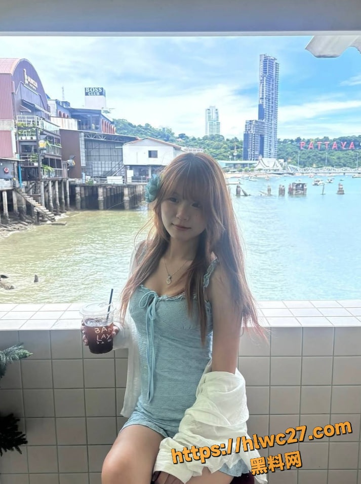 邓慧珊私密自拍视频流出