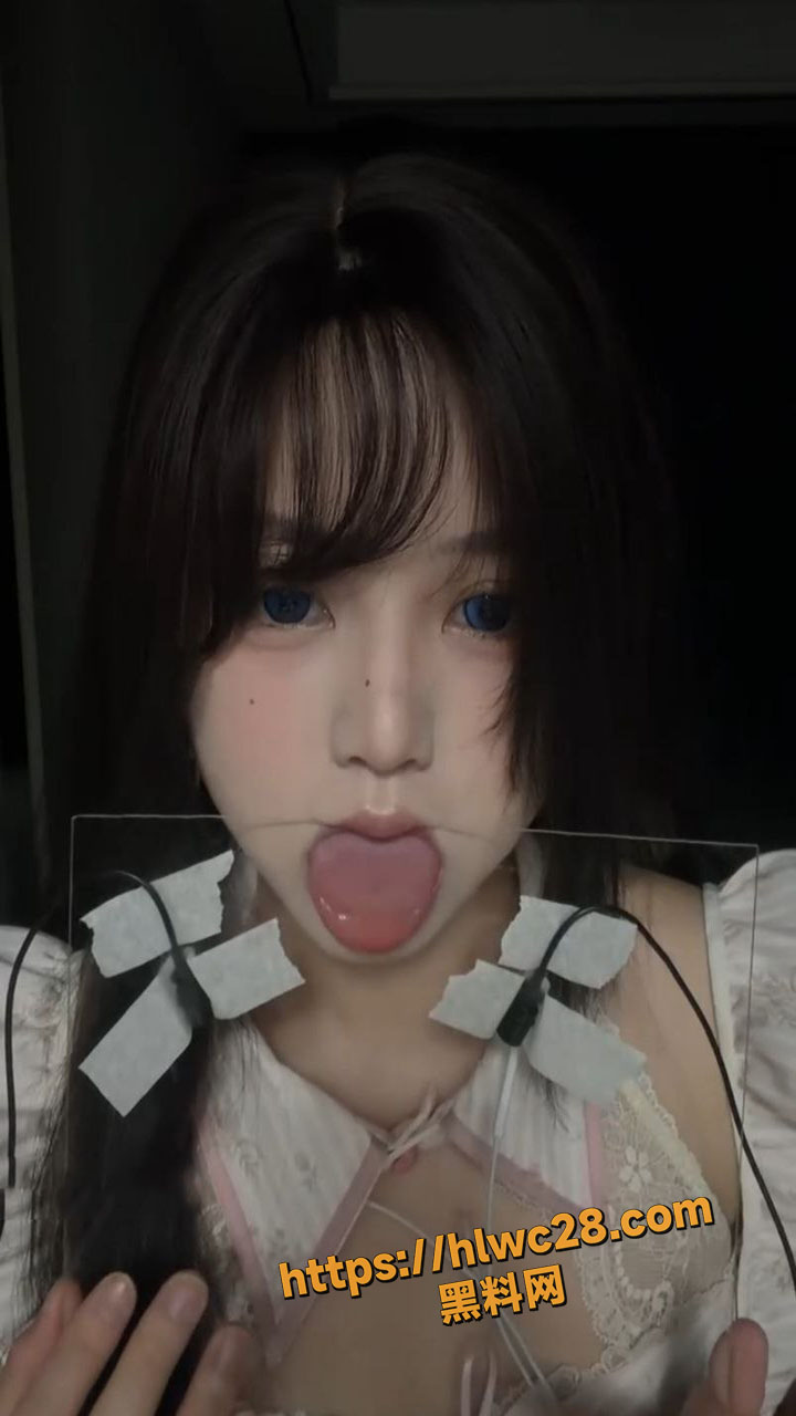 ASMR亲舔助眠