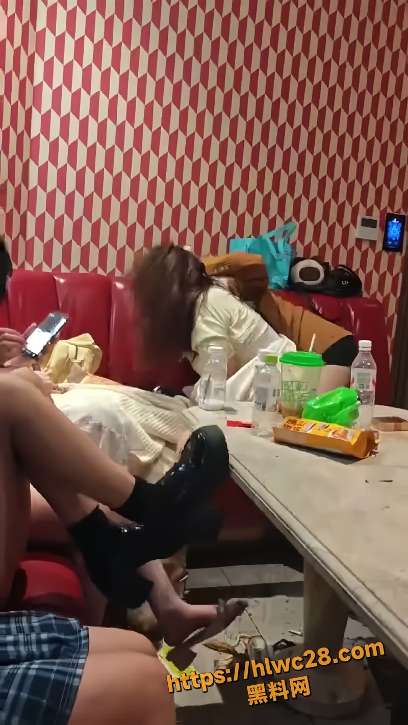 03抓头发wm