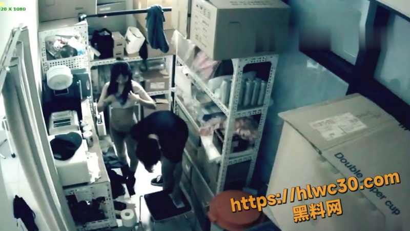 老板和美女员工库房啪啪7