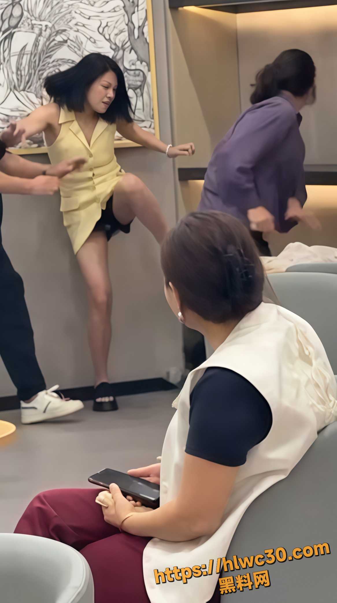 原配抓奸现场视频3
