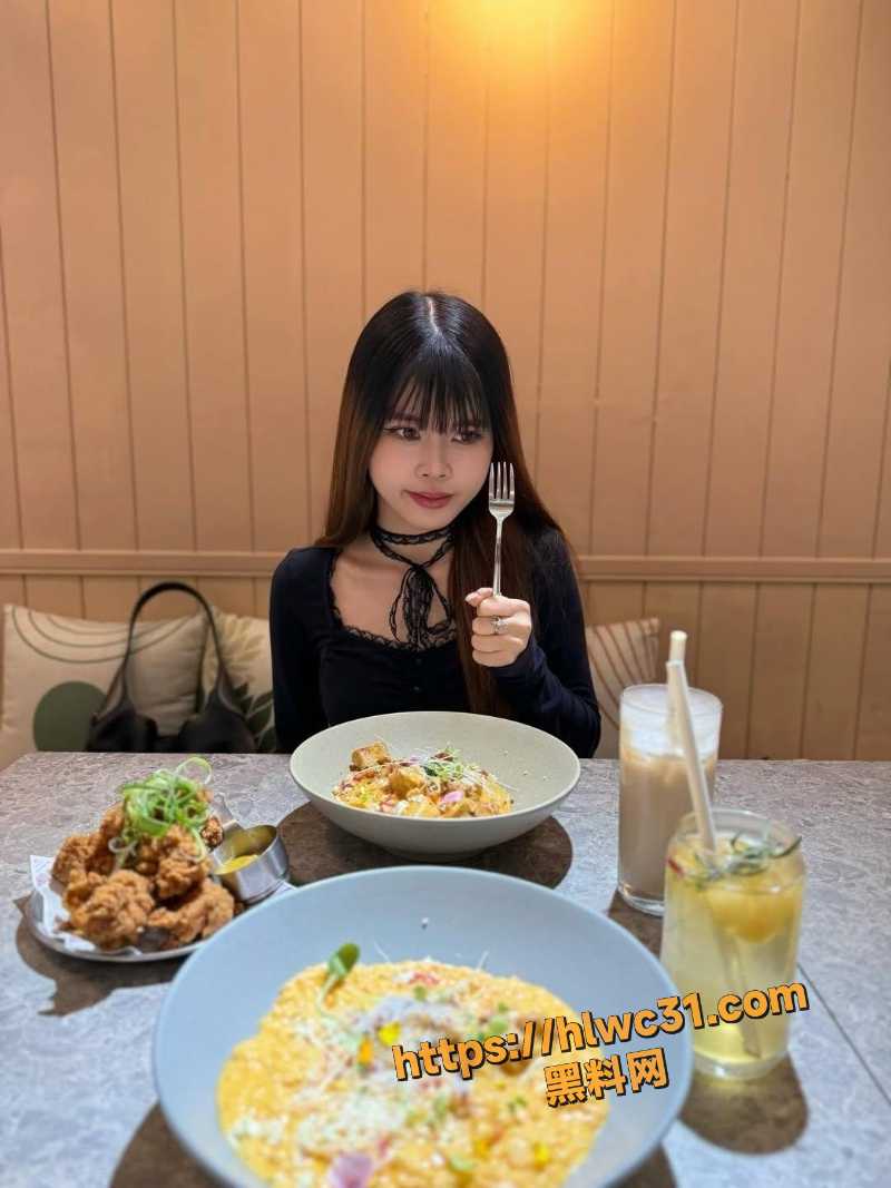 前男友自爆女友口交视频2